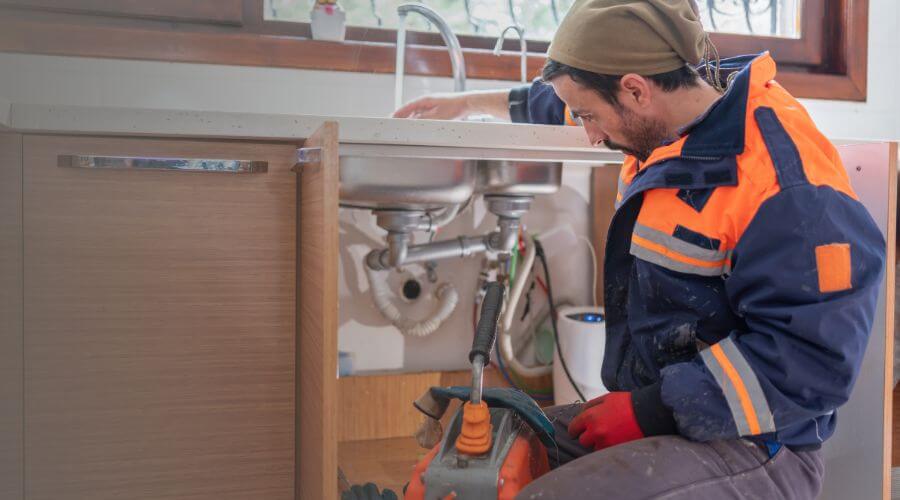 Expert burst pipe repair services in Altus Afb, OK